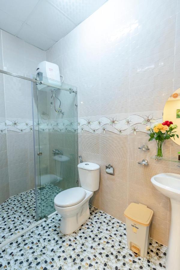 Van Tien Tv Hotel Da Lat- Ttn Hotel Esterno foto